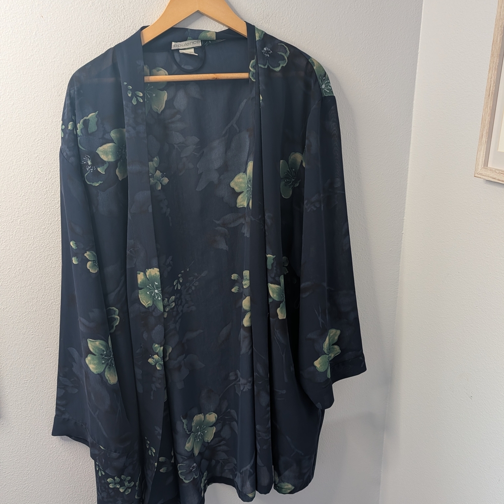 Opulence 22/24W Navy Blue Floral Kimono Cardigan‎